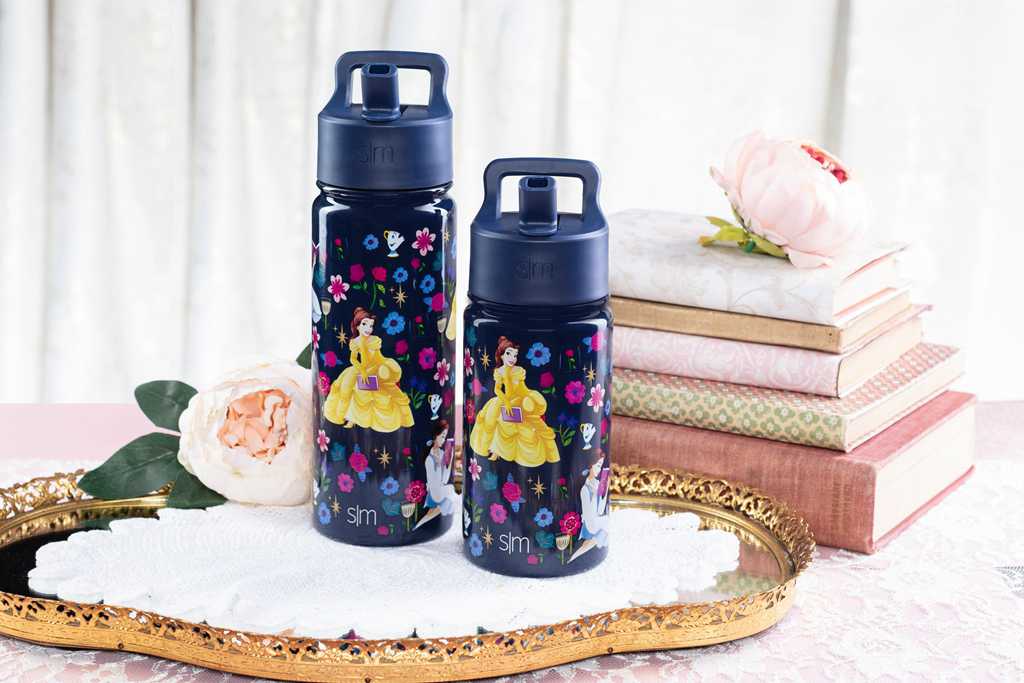 Simple Modern Water Bottle with Straw Lid Waterflessen Donkerblauw | 920574KHD