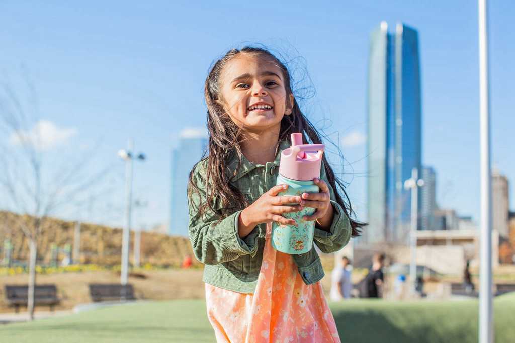 Simple Modern Water Bottle with Straw Lid Waterflessen Roze Roze | 083547DPE